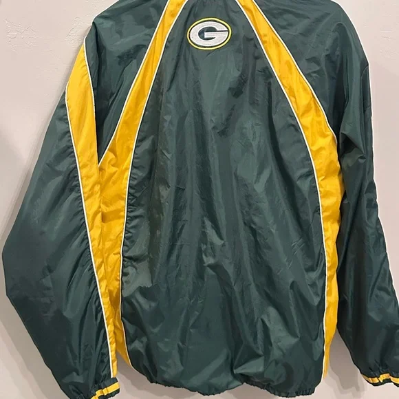 NFL Green Bay Packers Green & Gold Pullover Windbreaker Jacket | Size Medium - Picture 5 of 5